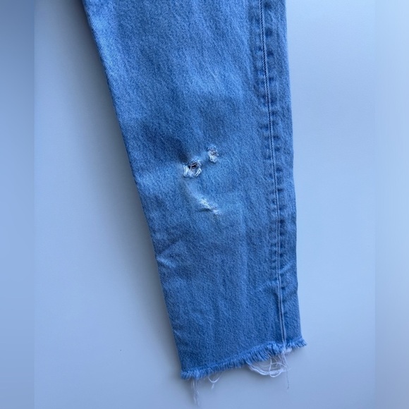 Levi’s Wedgie Straight Light Wash Raw Hem Button Fly High Rise Jeans Size 25 - Picture 7 of 14